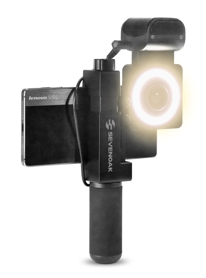 SevenOak SmartCine Handgriff mit Ringleuchte, Mikrofon, Objektiven fr Smartphone