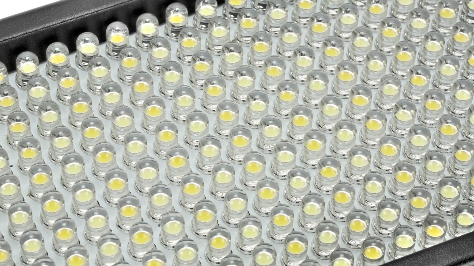 Insgesamt 209 LEDs sind in der Leuchte verbaut